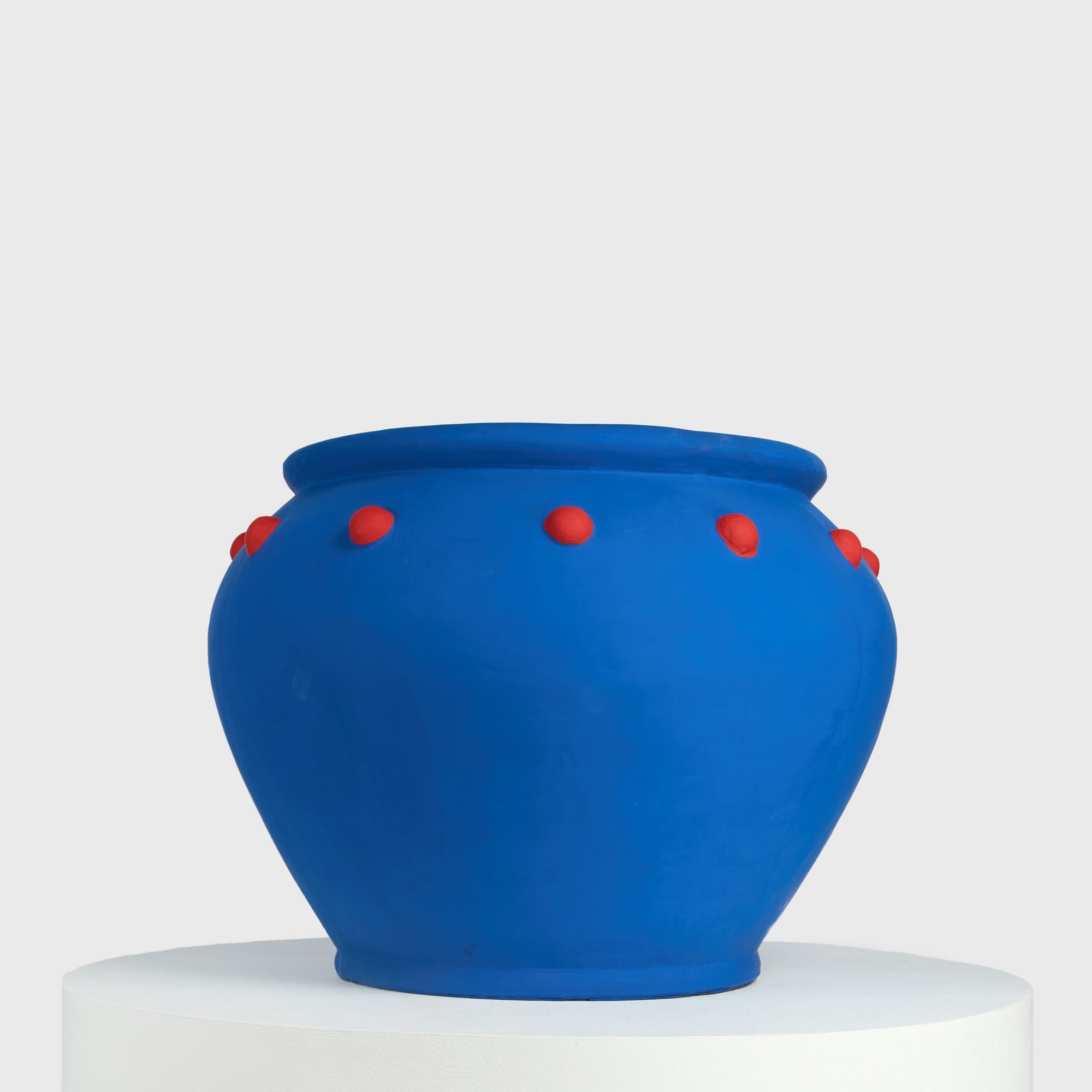 Helios Bowl – Sculptural Cement Vessel