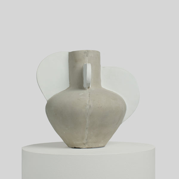 Wing Medium  – Sculptural Concrete Vessel
