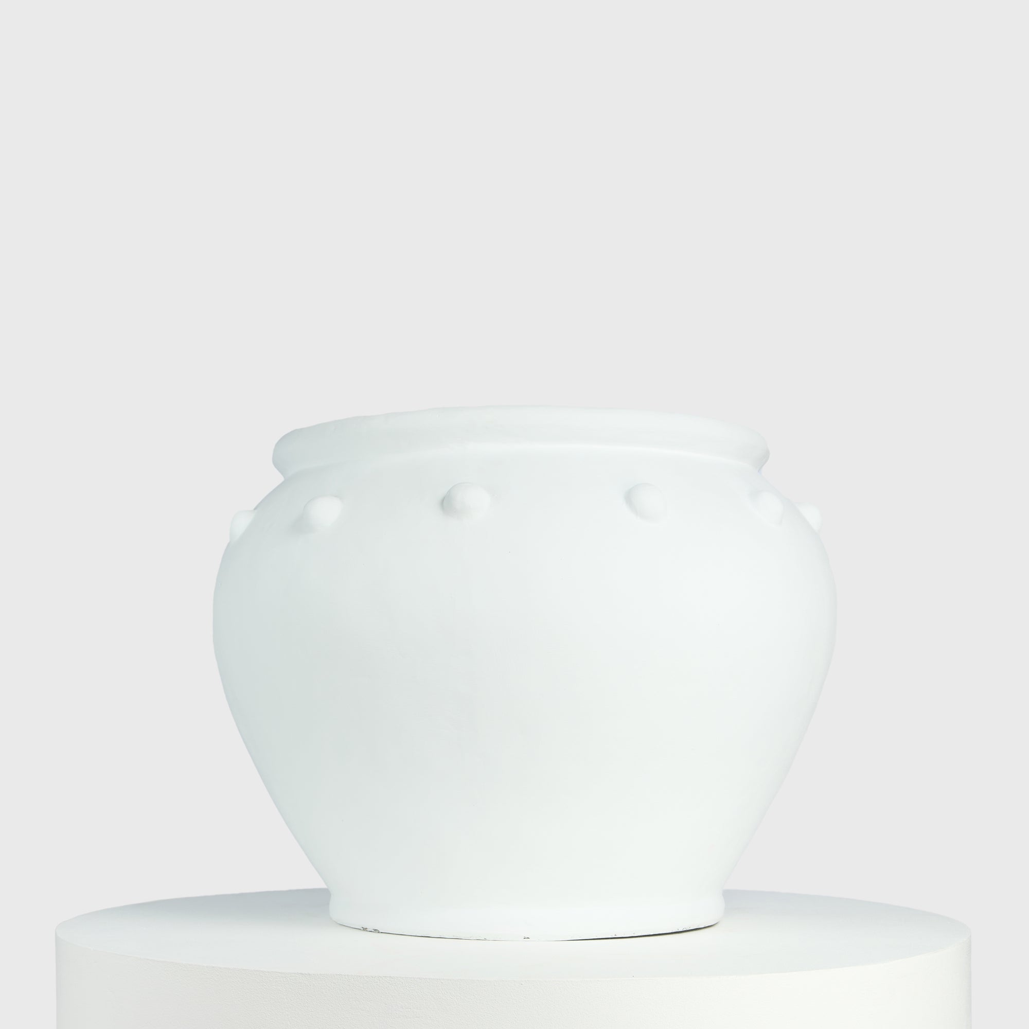 Helios Bowl – Sculptural Cement Vessel