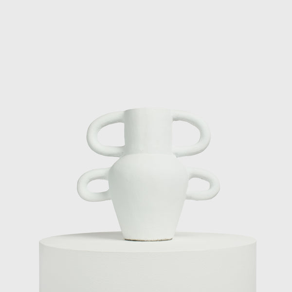 Péta - Cement Sculpture Vessel