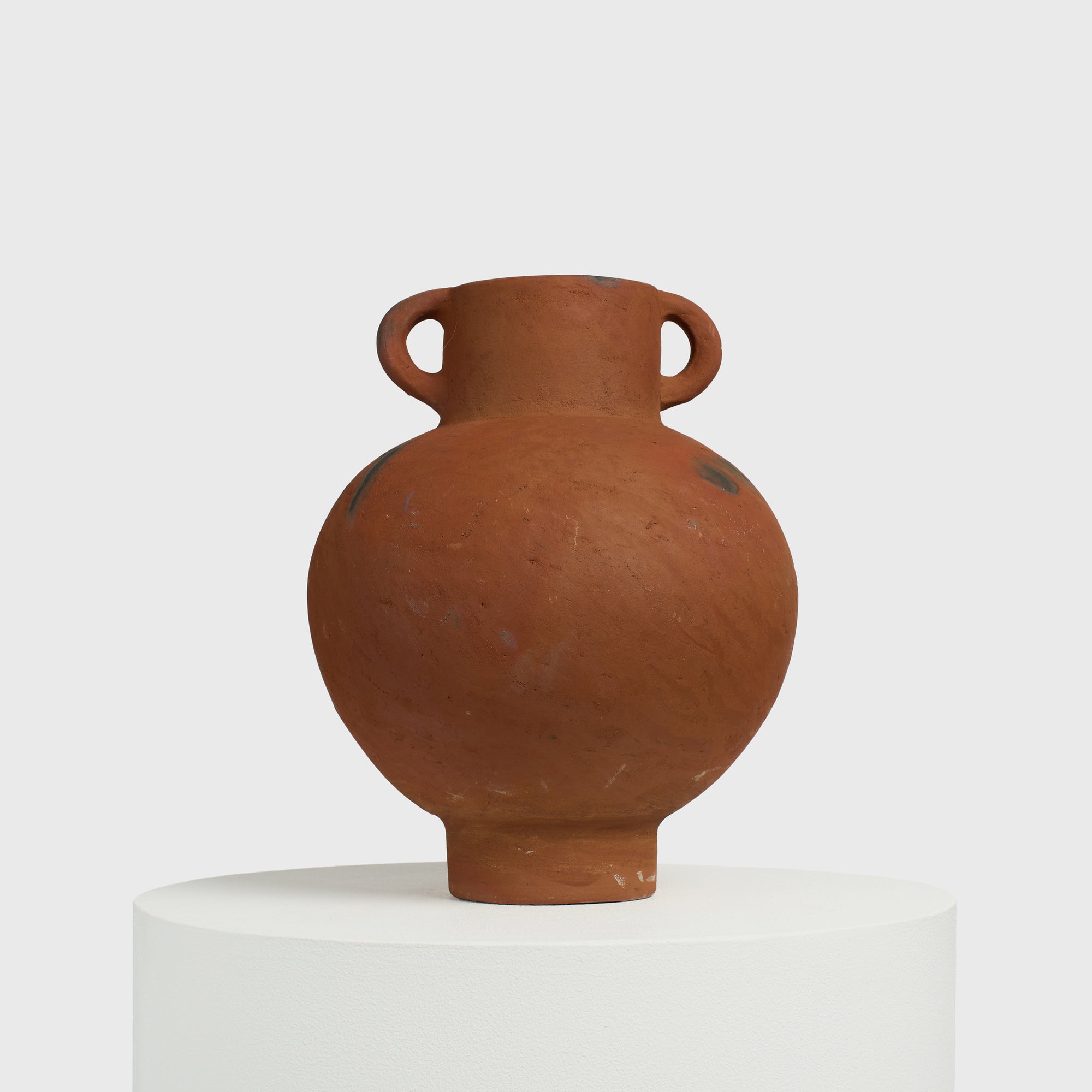 Sphaira - Rounded Clay Vessel