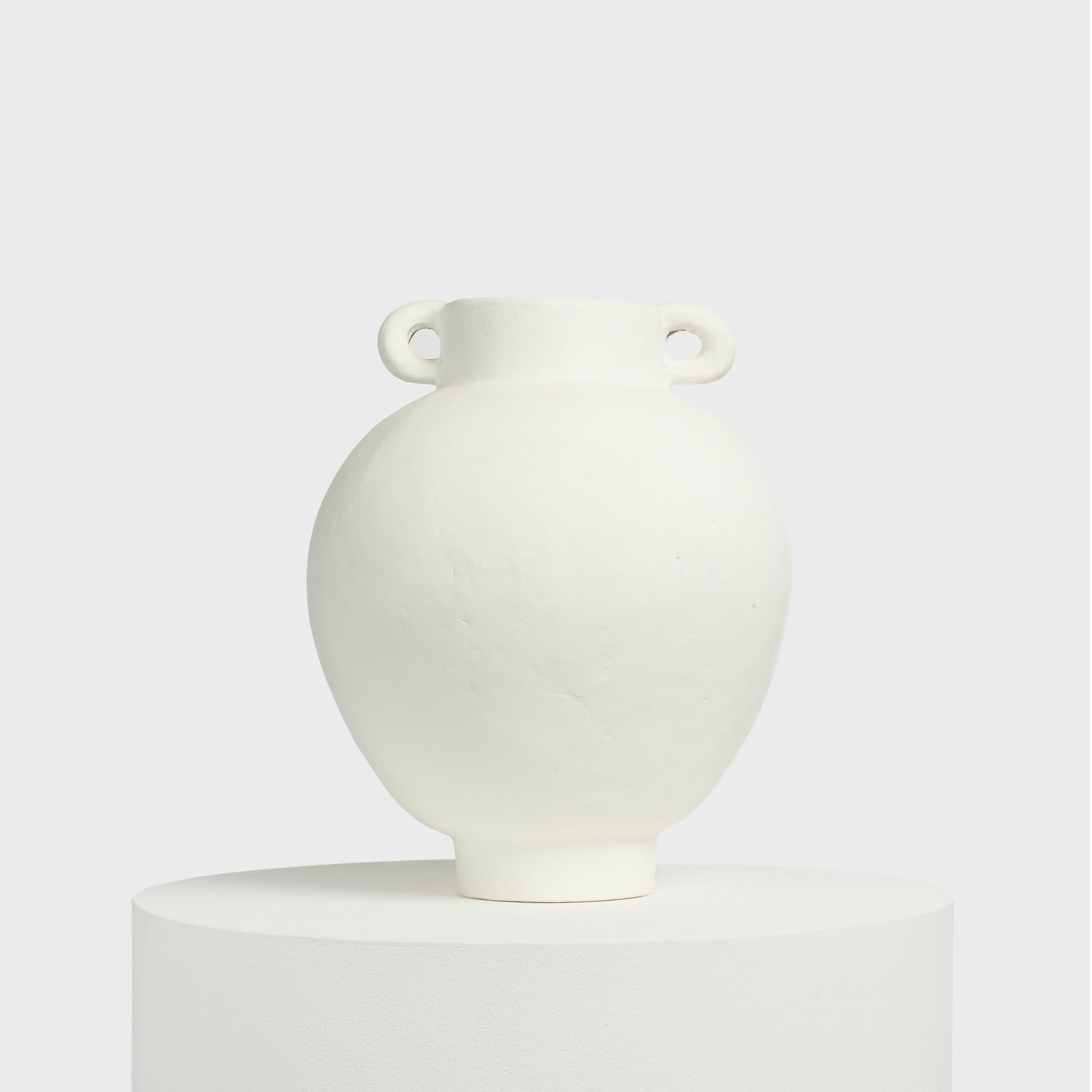 Sphaira - Rounded Clay Vessel